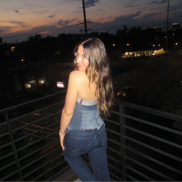 simone_ella